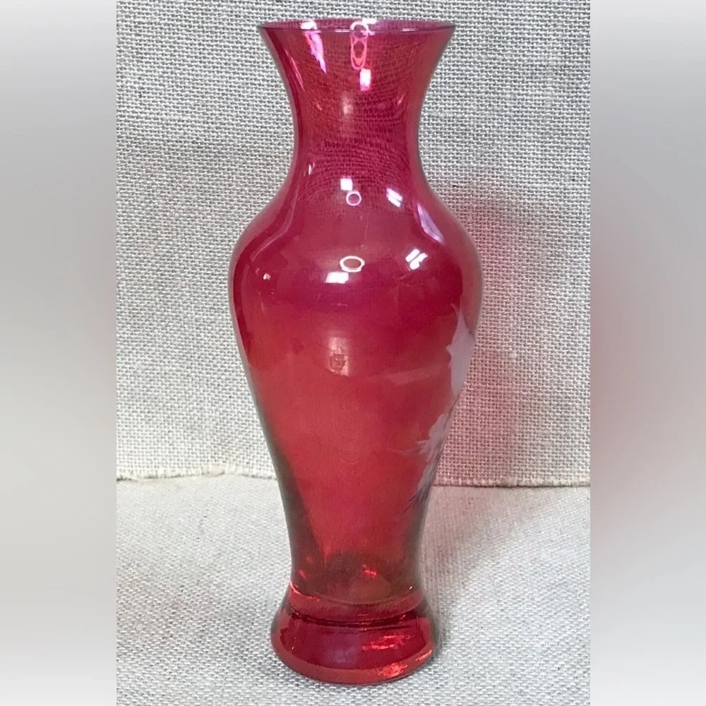 Vintage Fuchsia Frosted Bird Glass Vase Mid Century Modern Romance Cottage Core - Picture 4 of 6